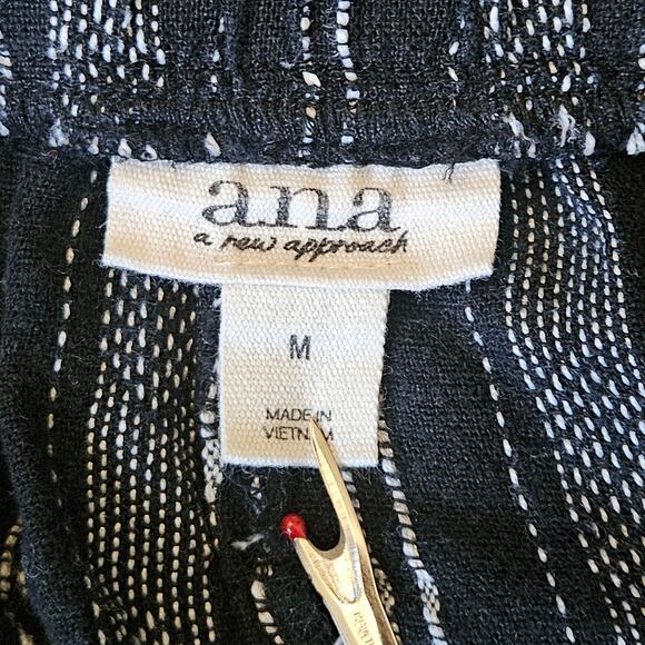 A.n.a Linen Shorts Womens M Black White Striped Minimalist Boho Casual Summer - Picture 3 of 10